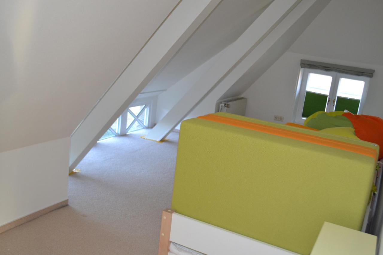 Ferienhaushaelfte Am Museum Alkersum 外观 照片